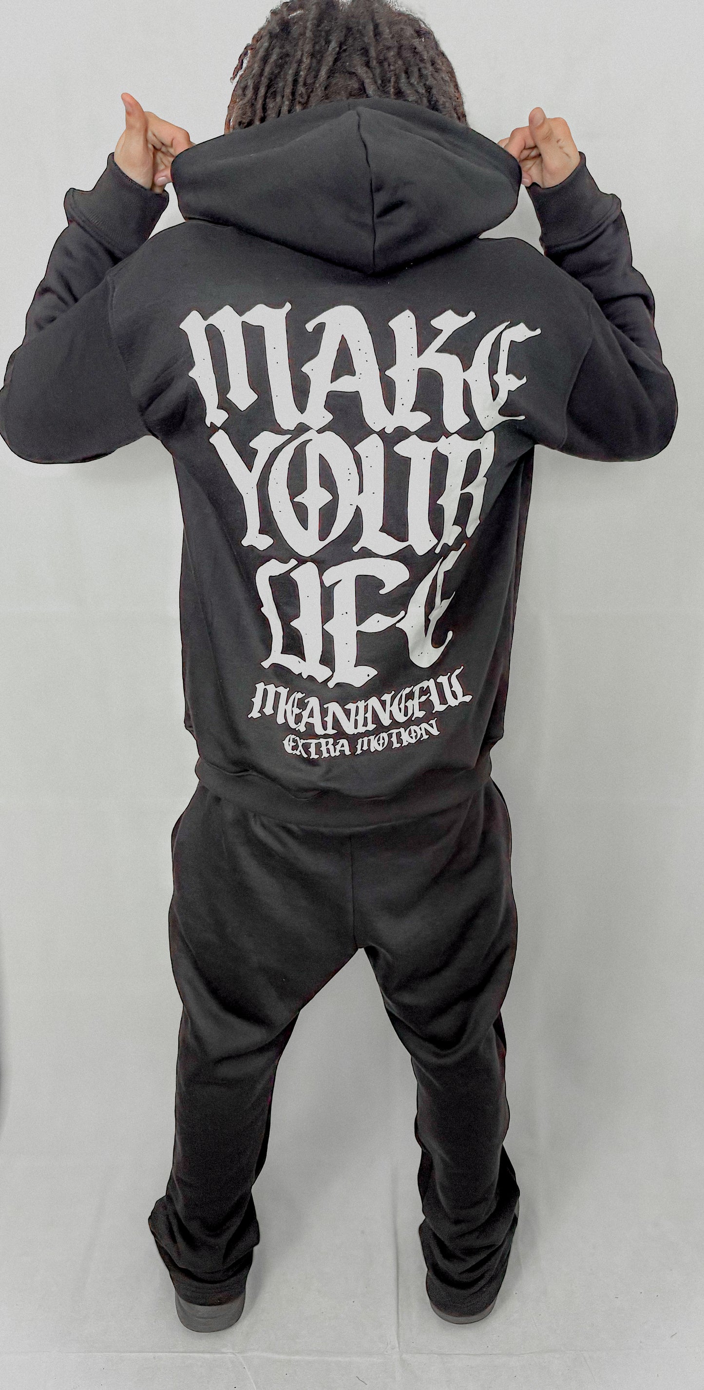 Black "Make your life meaningful " zip up
